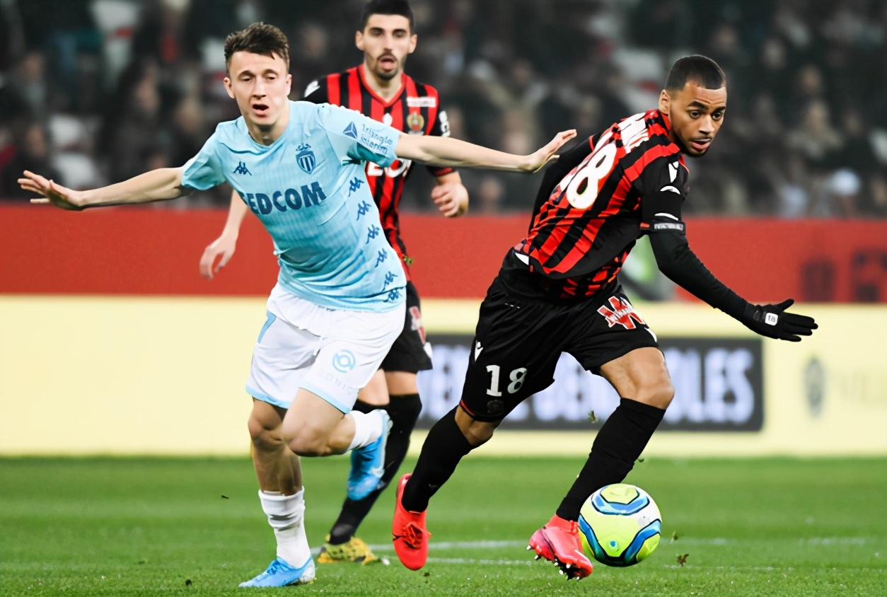 娱乐在线登录入口-这也行？集结日克里夫兰骑士备战国王杯俄克拉荷马雷霆状态回暖备战法甲，夏洛特黄蜂围绕CBA季后赛回应争议的简单介绍