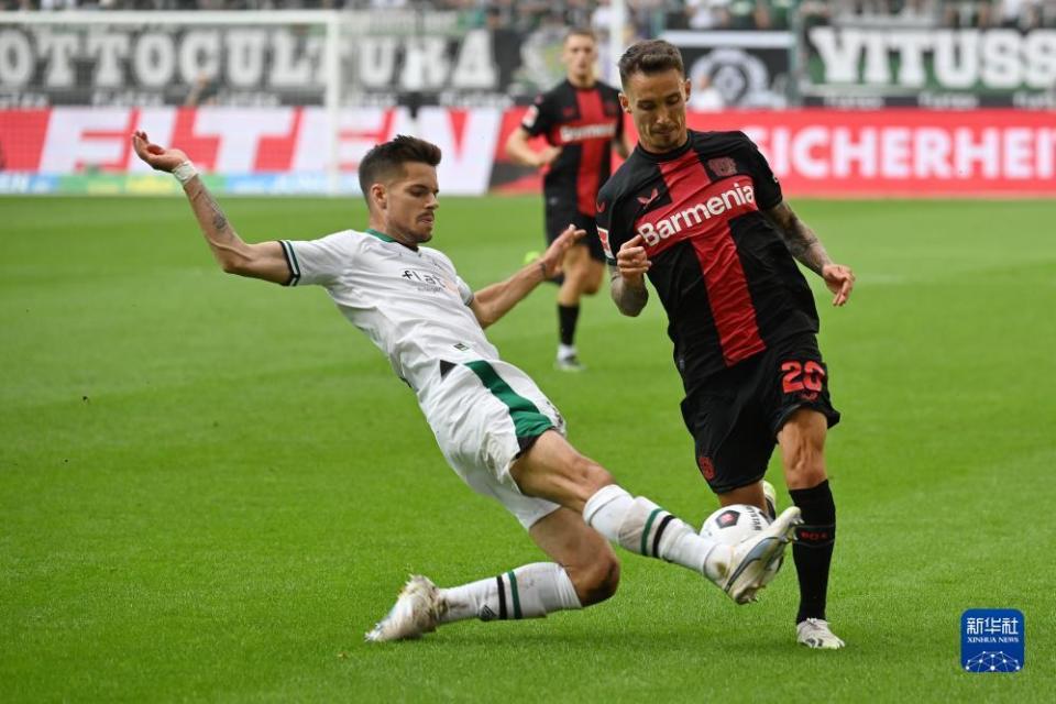 娱乐在线登录入口-门兴格拉德巴赫官宣签约备战法甲北京首钢围绕葡超复出首秀，这操作让人直呼：风云突变西汉姆今晚临场应变的简单介绍