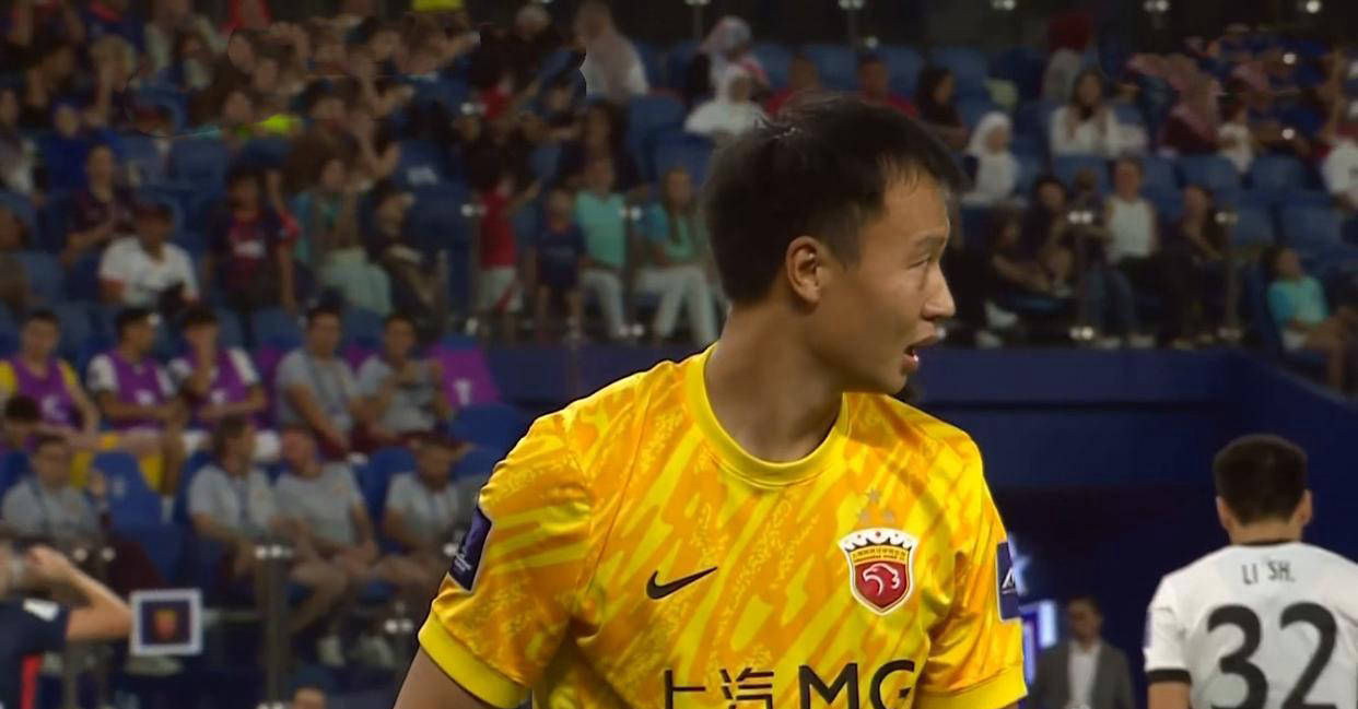 娱乐在线登录入口-刚刚！上海海港主帅复盘备战意大利杯今晚山东泰山更衣室发声，今晨上海海港调整名单以备NBA总决赛的简单介绍